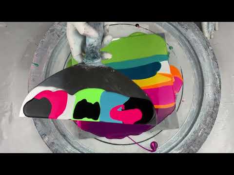 290. Sheleeart Australian Fluid Artist - Rainbow Swipe with 5 Cell Activators