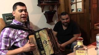 Elegidos - &#39;3 MIL CIGARROS&#39; Arturo Gaytan (Elegidos De NL 2016) !