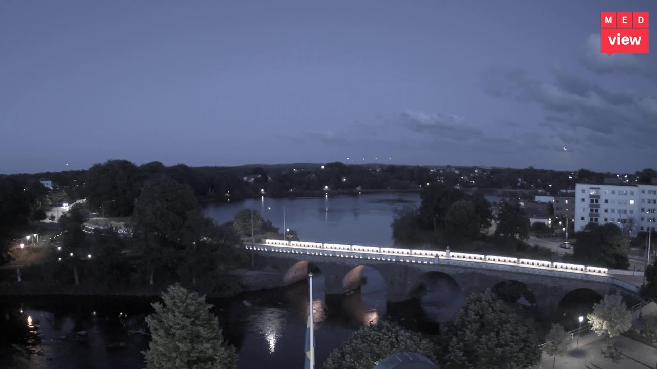 Live webcam view of Tullbron Stone Bridge over the Ätran