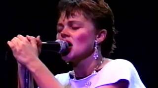 Go-Go&#39;s - We Don&#39;t Get Along (Rockpalast &#39;82)