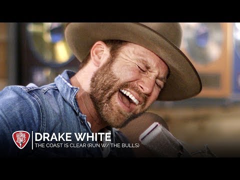 Drake White - The Coast Is Clear (Run with the Bulls) (Acoustic) // The George Jones Sessions