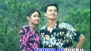 Download lagu OKAY - Ku Relakan Kau Pergi.mp4 mp3