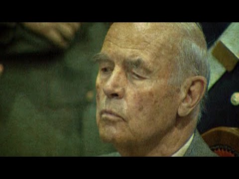 Vor 20 Jahren: Erich Priebke vor Gericht | SPIEGEL TV
