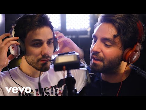 اسامة مروة و غيث مروان | صدفة نتلاقى (Official Music Video) - Clean ...