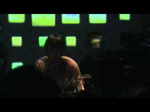 DUB (R)EVOLUTION 120211 WEEDING DUB JUSTICE LAST TUNE