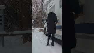 #vanlife in Winter Gets Tough Sometimes ...