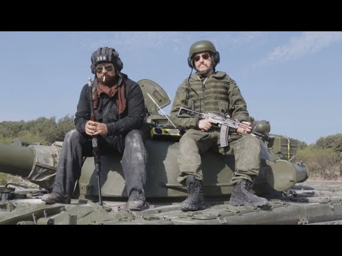 Soviet Cold War Tanker vs Russian Modern Tanker loadout (T-72 Version)