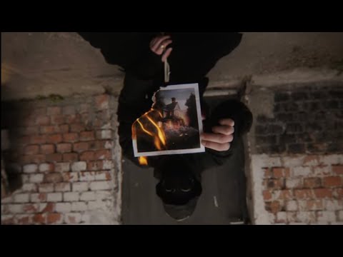 Video thumbnail for kaotikus egy ház!