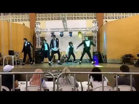 FMHS NAVY - SHINEE (MARRIED TO THE MUSIC) - K10 2016