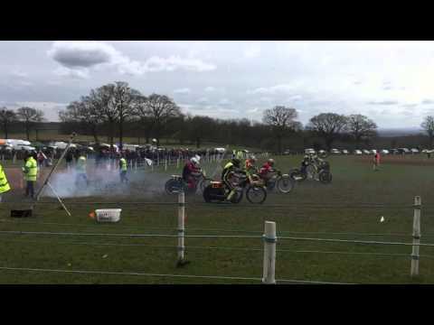 How not to start a grasstrack race! Ledbury Leader 2016