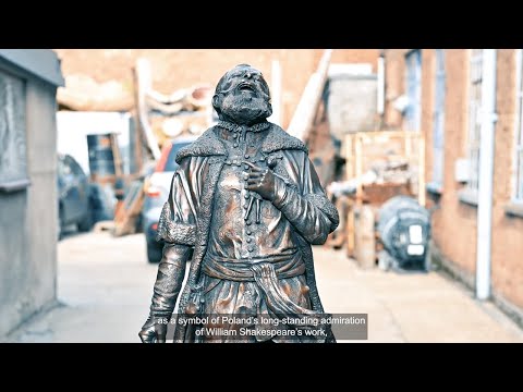 Jan Kochanowski statue comes to the birthplace of William Shakespeare
