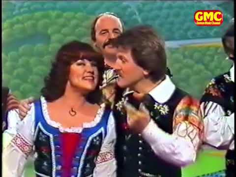 Oberkrainer Sextett mit Ingrid Brüggemann - Kuckurutz Walzer 1983