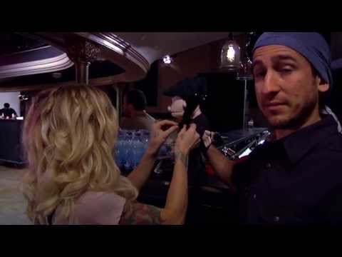 download lagu mp3 mp4 Material Girl Wote, download lagu Material Girl Wote gratis, unduh video klip Material Girl Wote