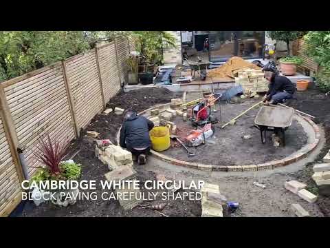 Circular block paving in Cambridge white
