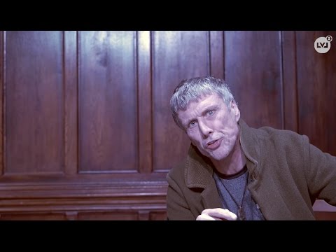 LEVELZ - THE TWISTED MELONS TRIP TO LONDON feat. BEZ + THE QUEEN