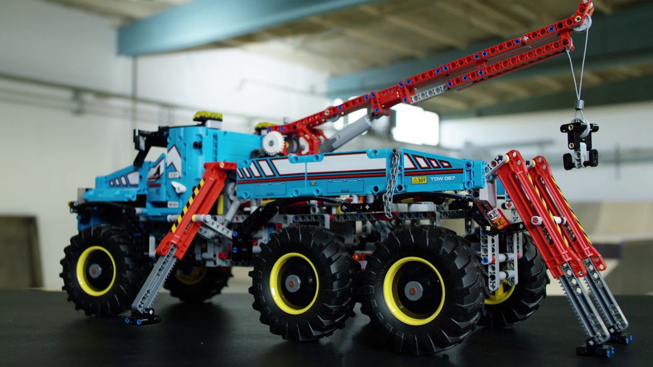 Lego 42070 Technic Аварийный внедорожник 6х7