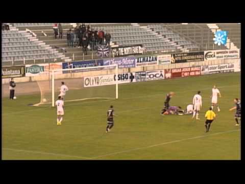 EL REAL JAÉN VENCE PERO NO CONVENCE