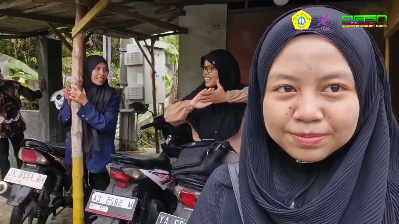 Biopori Bakti Bumi: Civic Action Mahasiswa PGSD UTM dalam Pengelolaan Sampah Organik Desa