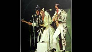 Os Mutantes - Qualquer Bobagem