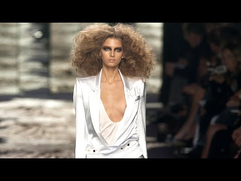 YVES SAINT LAURENT SPRING SUMMER 2004