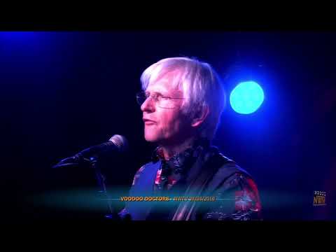 01 I'll Go Crazyy - VOODOO DOCTORS