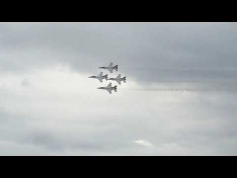 atlanta-air-show-2019-airport-pov-thunderbirds-sonic-boom-plane-crash