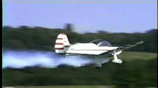 preview picture of video 'Daniel Héligoin's Snap Roll on Takeoff Sussex 1987'