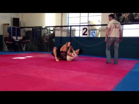 Bournemouth Nogi BJJ Open 2013 - Viking Wong (Legacy BJJ) v Liam Corrigan (Leicester Shootfighteres)