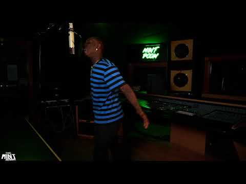 Watts Up Mickey - Vanilla Ice / Mint Room Live