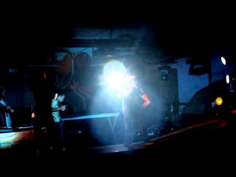 SaoOneArt e Nep ("Pugilistas" ao vivo)