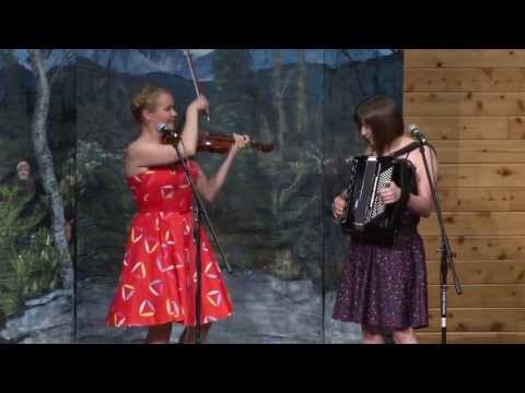 The Polka Chicks - Nisswa-stämman Friday Night Concert 2013