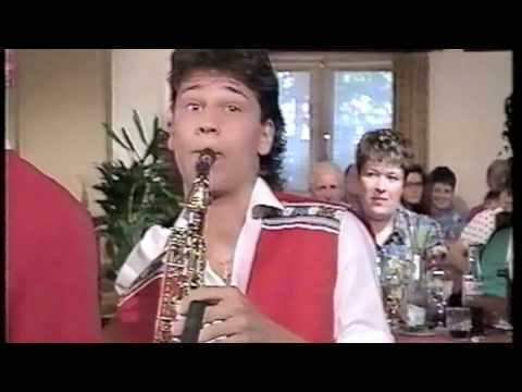 Martin Nauer & Philip Mettler Gummibärli Fox