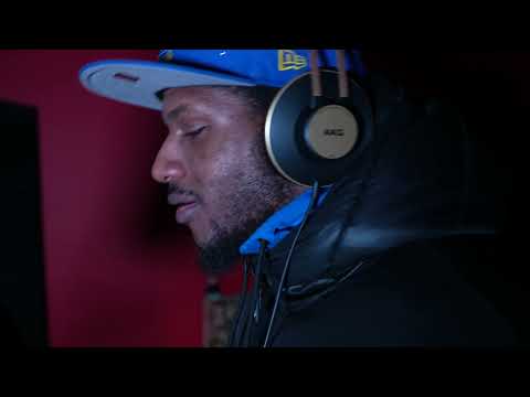 Millz / Blade Brown - Pain In Studio