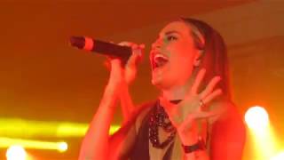 Maria Jose -  El Amor Coloca - Monterrey