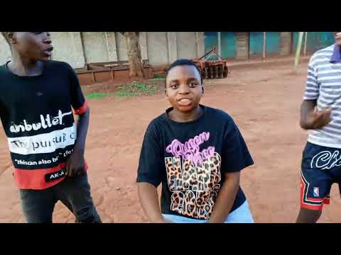 IZAX-G_-_Kumuetudila(Dir.Ruandinho/Prod.MS-FilmesHD)