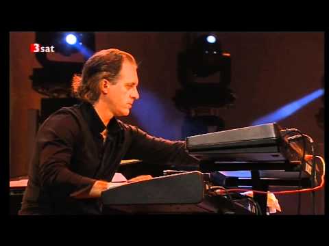 Jean Luc Ponty & his Band - Celtic Steps - Jig. (composed by Jean Luc Ponty).mp4