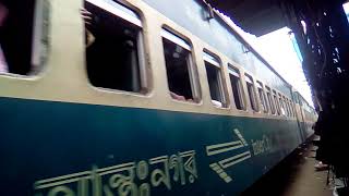 preview picture of video 'Dolonchapa Express || দোলনচাঁপা এক্সপ্রেস || Bogra In || বগুড়া হকার্স মার্কেট পাস || 2018©'