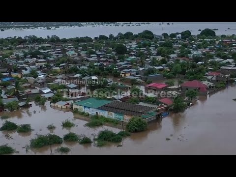 Many reported dead in Mozambique as floods hit southern Africa region