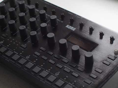 Korg Drumlogue Hybrid Drum Machine - Mint Condition - Free EU Shipping image 8