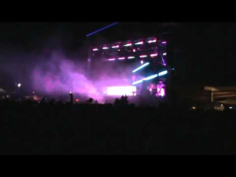 Armin Van Buuren playing Markus Schulz Feat Justine Suissa - Perception @ Cacao Beach 13.08.2010