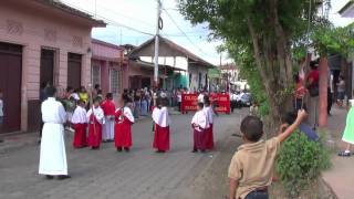 preview picture of video 'Procesión de San Juan Bosco. Masaya, Nicaragua 2010'