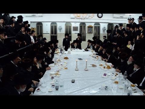 Modzitzer Rebbe Conducts Yahrzeit Tish For His Grandfather, The Imrei Eish Of Modzitz Zy"a