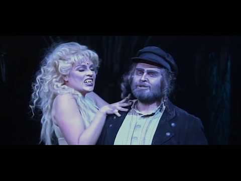 Dans Der Vampieren | De Grafkelder