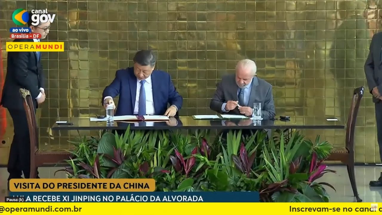 Lula e Xi Jinping falam à imprensa em Brasília | AO VIVO
