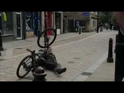Hebden Bridge - Juna Wheelie