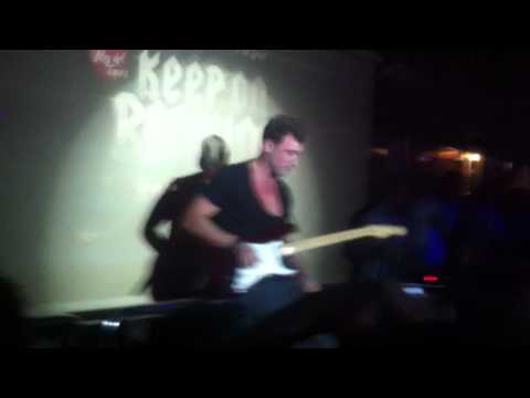 Keep On Rocking ! - Alex Del Toro, Manuel Moore @ Bataplan Disco 28/10/2011