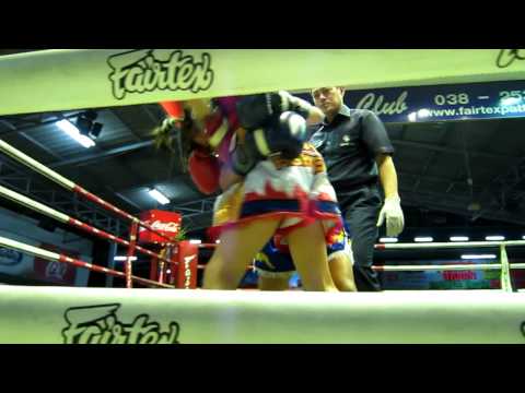 Muay Thai Girl Fight: Round 1