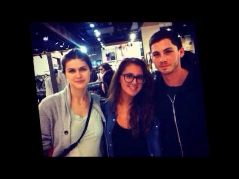 download lagu mp3 mp4 Alexandra Daddario Dan Logan Lerman, download lagu Alexandra Daddario Dan Logan Lerman gratis, unduh video klip Alexandra Daddario Dan Logan Lerman