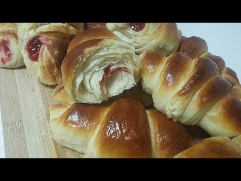 croissant  easy ആയി നമുക്ക് വീട്ടിലും  ഉണ്ടാകാം/ easy homemade croissant in Malayalam