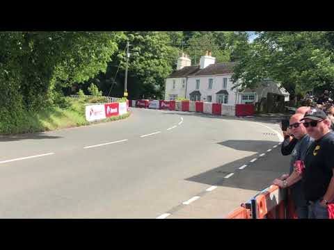 IOM TT Sidecars at Ginger Hall